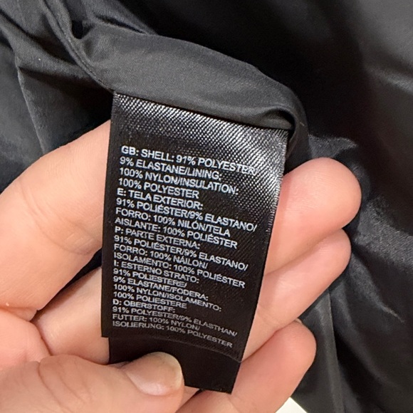 EUC The North Face Women's Heather Gray Pseudio Vest - Picture 7 of 7